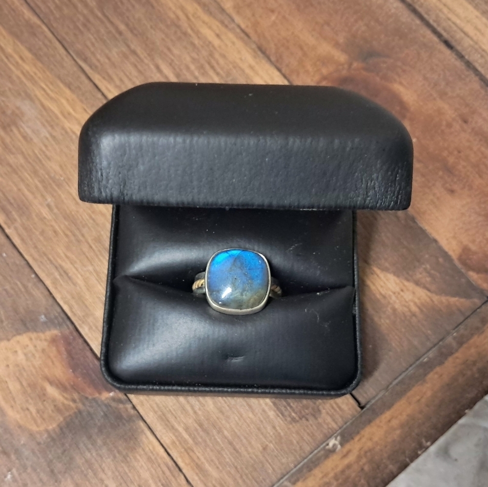 Vintage 925 Sterling Silver Moonstone Ring - Picture 1 of 9